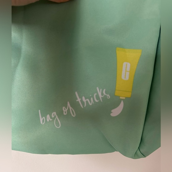 NWT Kate Spade Clinique Shopping Shoulder Travel Tote Bag Purse Bag of Tricks Ad - Picture 3 of 10